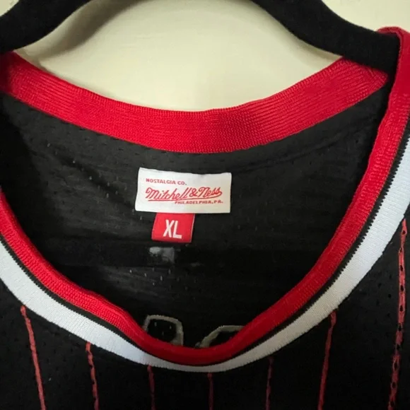 Mitchell & Ness Dennis Rodman 91 Chicago Bulls striped jersey SZ XL